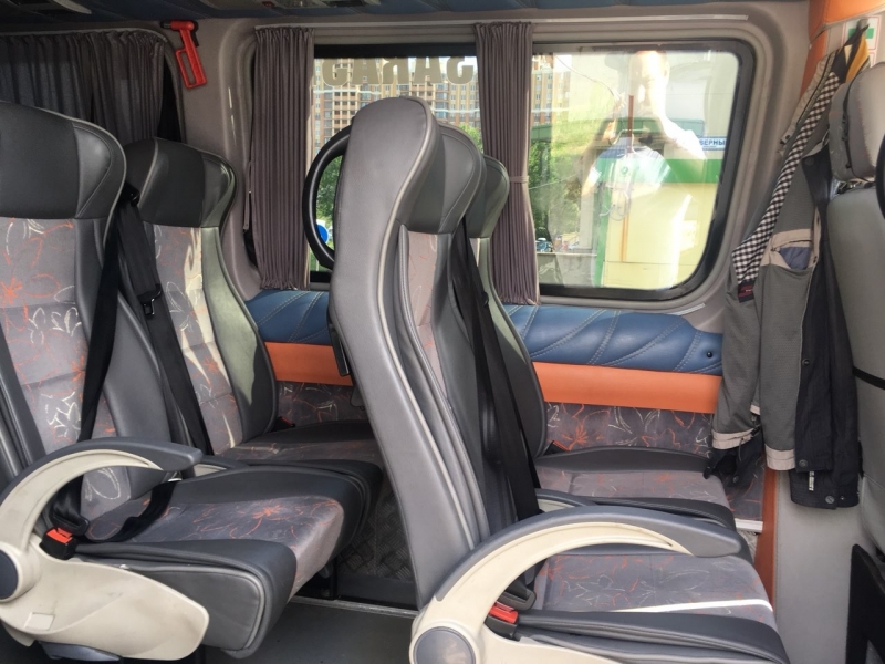 Микроавтобус Mercedes-Benz Sprinter VIP