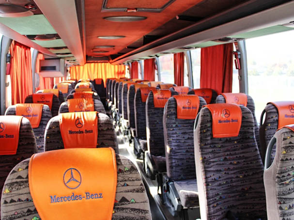 Автобус Mercedes-Benz